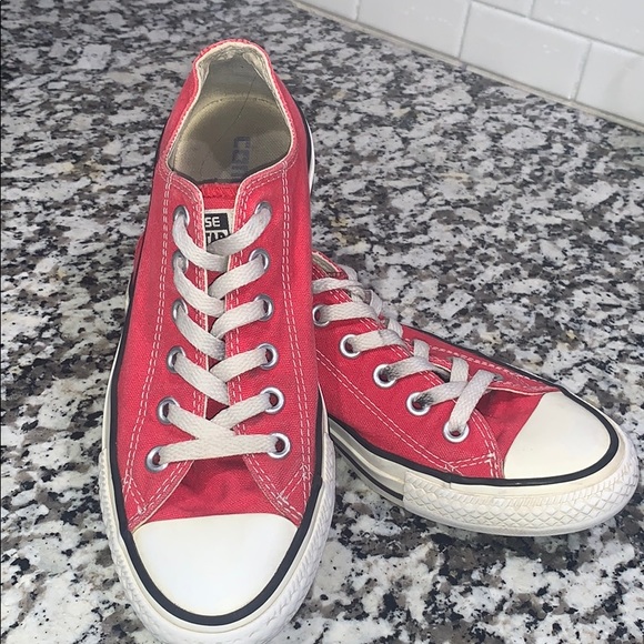 Converse Shoes - ❤️ Converse Red Low Top
